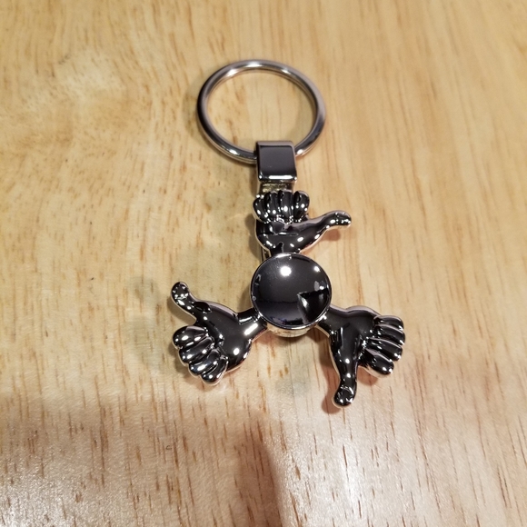 Thumbs up spinner keychain - Picture 2 of 4